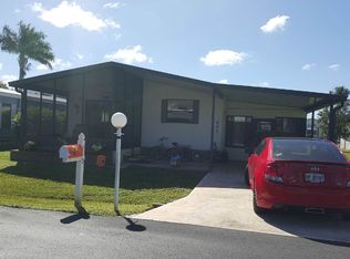 450 Laurelwood Ln, Naples, FL 34112