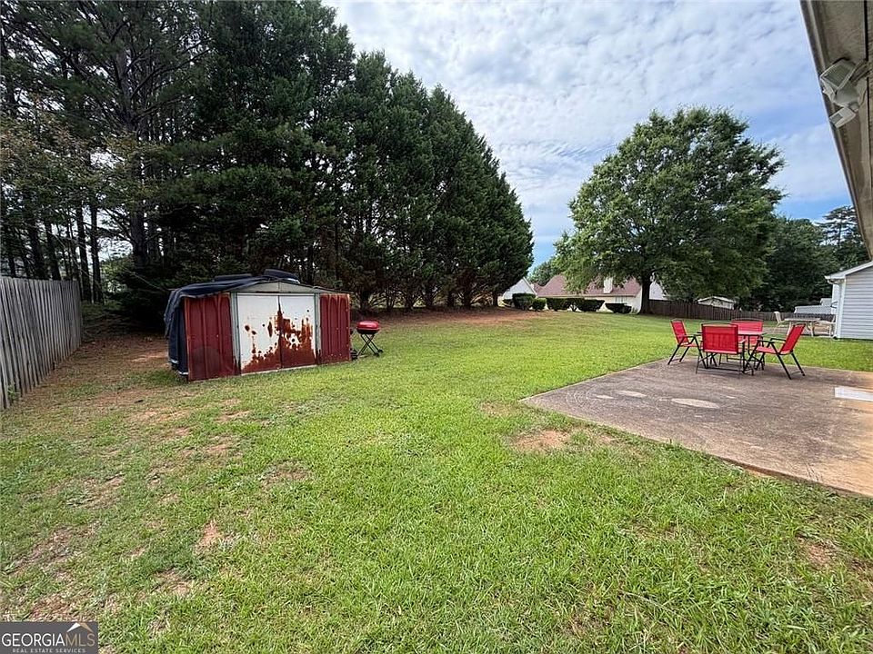 2nd image of 2800 Hillvale Cove Way