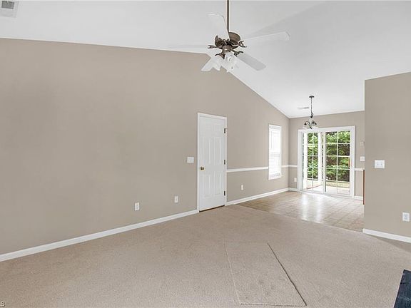 4th image of 977 Benjamins Way