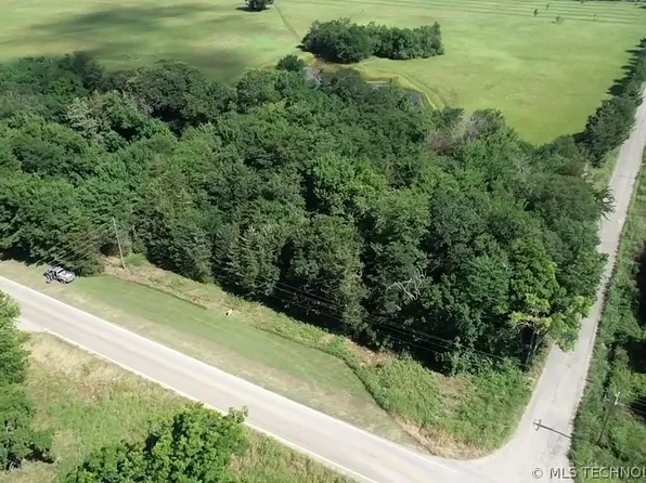 4 N Wade Rd, Bennington, OK 74723