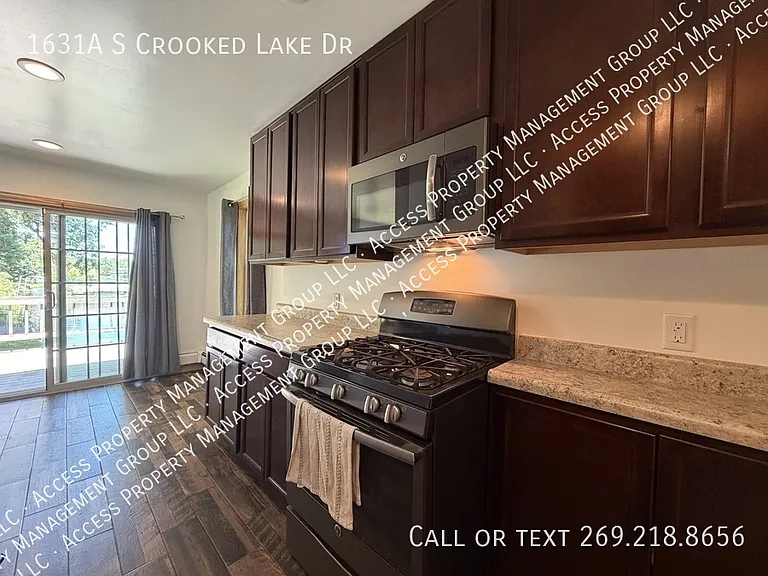 1631A Crooked Lake Dr S — Photo 6