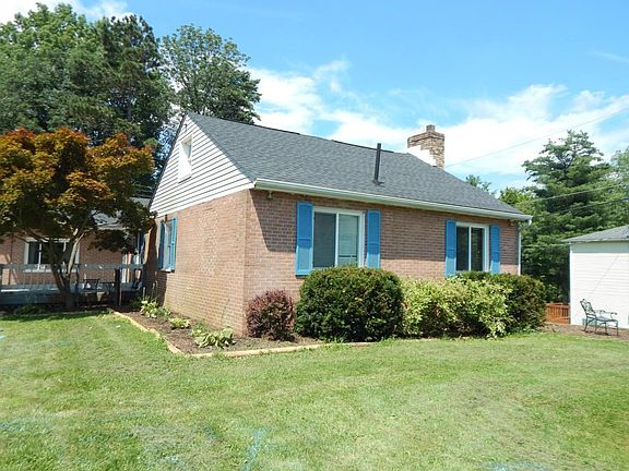 2nd image of 5362 Fawn Ct NE