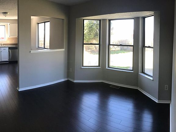 5th image of 8614 Priestley Dr