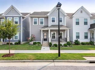 1518 Waltham Ln, Newport News, VA 23608