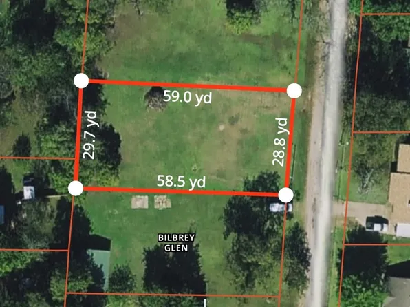 219 College St, Roxton, TX 75477