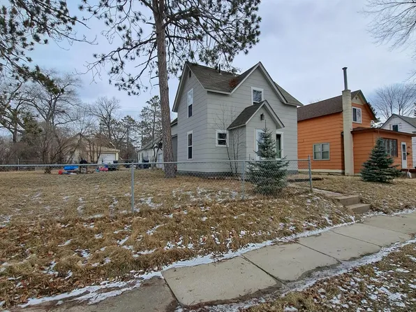 918 Irvine Ave NW, Bemidji, MN 56601