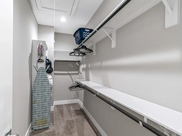 240 Julia St #A — Photo 30