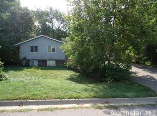 50 Norman Ridge Dr, Bloomington, MN 55437