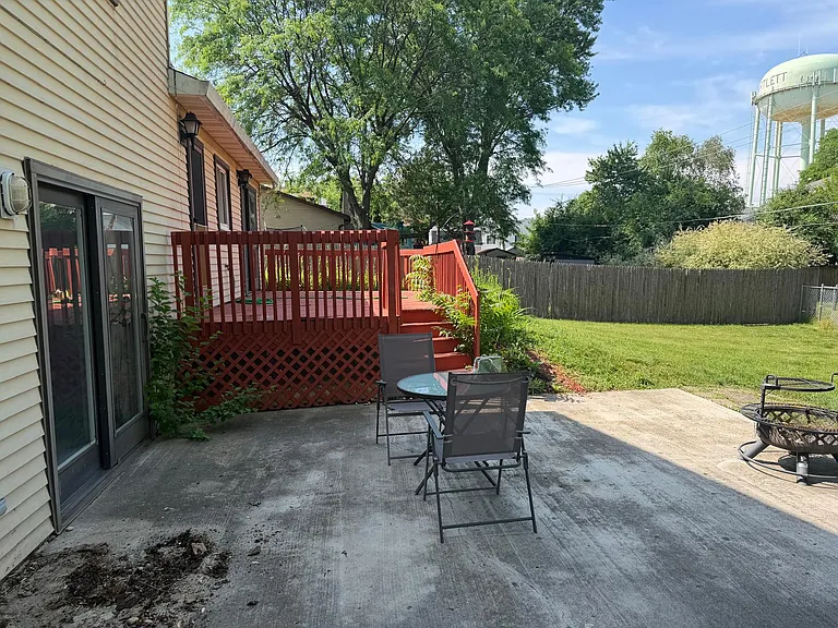 134 S Berteau Ave — Photo 32