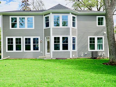 1116 N Douglas Ave, Arlington Heights, IL 60004 | Zillow