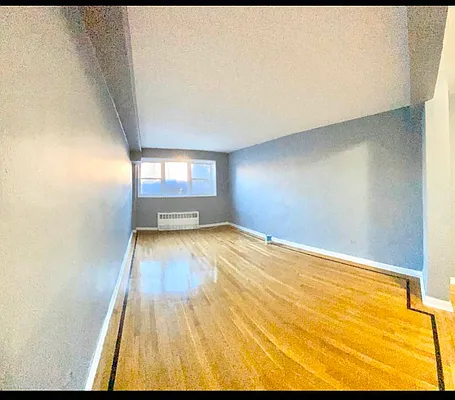 Rented by EastMount Realty LLC | media 4