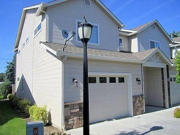 1st image of 1208 Yorktown Ln