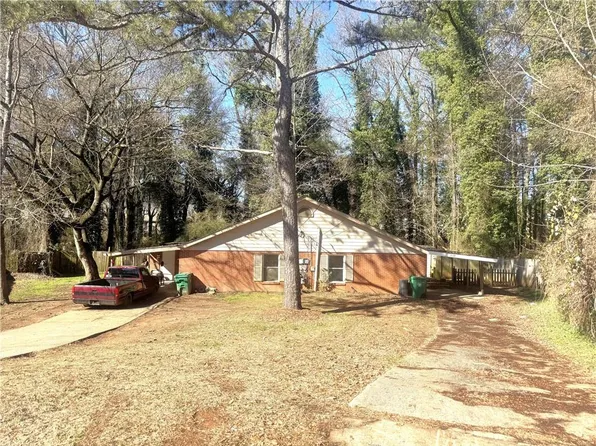 2126 Hanfred Ct, Tucker, GA 30084