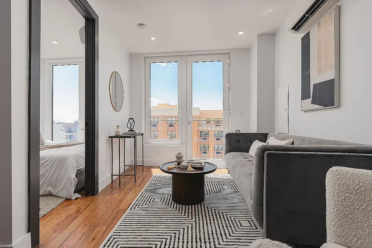 375 Lefferts Avenue — Photo 2