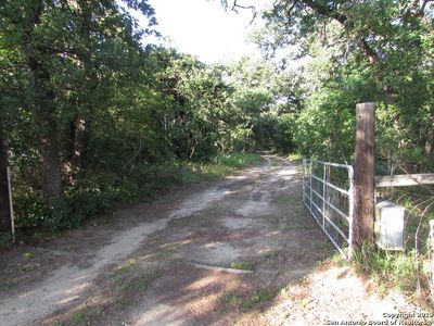 11296 Us Highway 87 W, La Vernia, TX, 78121