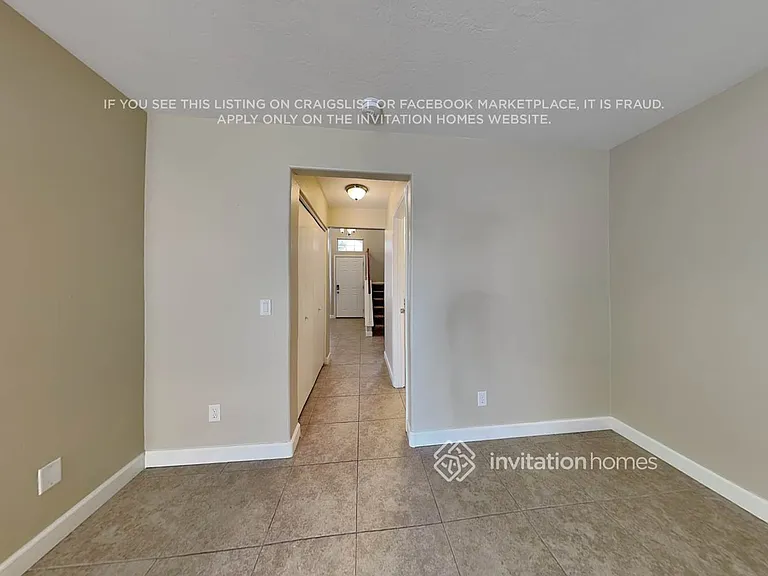 1140 N Leoma Ln — Photo 7