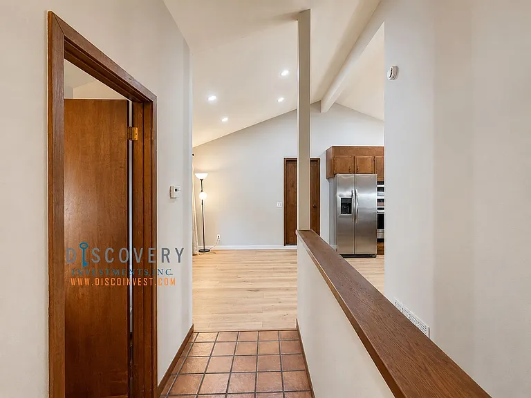 1188 Glencourt Dr — Photo 10