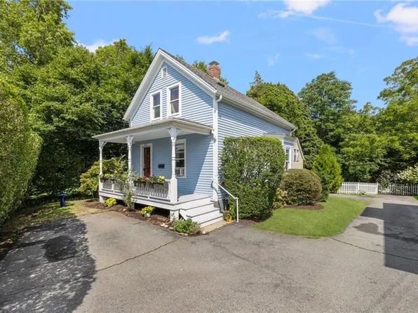 272 Boulevard, Middletown, RI 02842