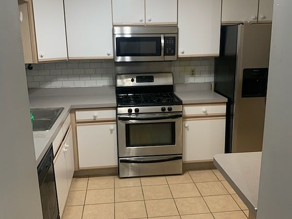 2nd image of 6087 Delaware Dr