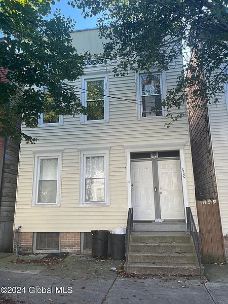 2nd image of 680 State Street