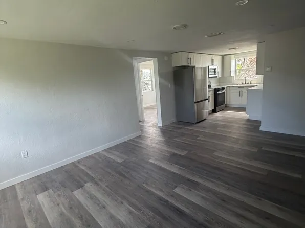 1302 Clearlake Rd, Cocoa, FL