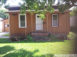 805 3rd St SW, Waseca, MN 56093