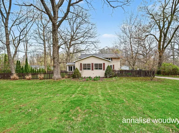 5728 Ethelwin Ave NE, Belmont, MI 49306