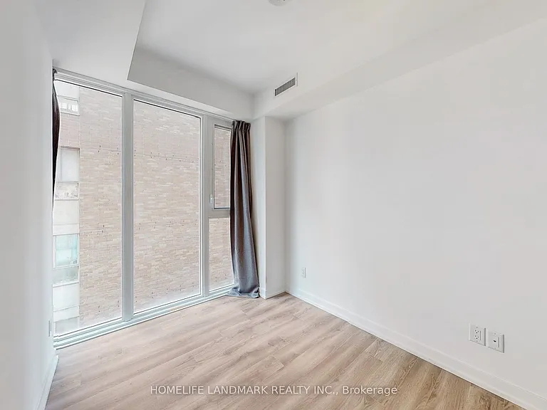 20 Edward St #616 — Photo 24