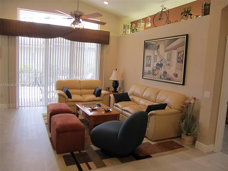 9798 Casa Mar Dr — Photo 4