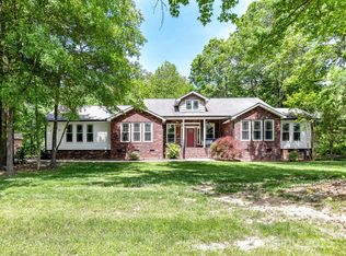 4301 Middle Stream Rd, Charlotte, NC 28213