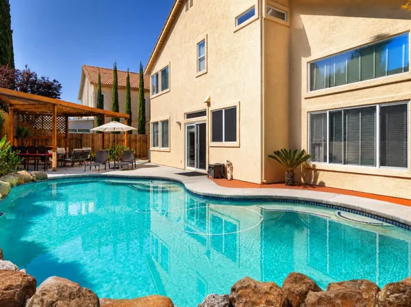 976 Cashel Circle, Vacaville, CA 95688