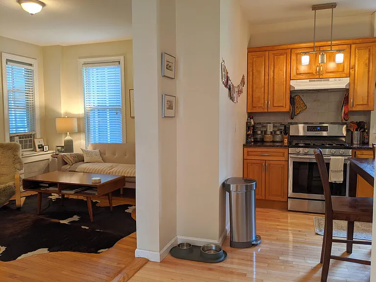 33 Osgood St — Photo 11