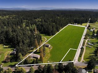 279 Fort Casey Rd, Coupeville, WA 98239