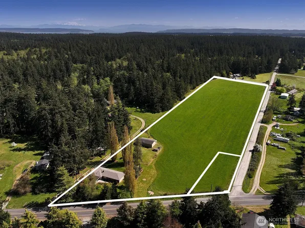 279 Fort Casey Road, Coupeville, WA 98239