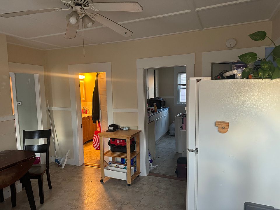 1st image of 22 New Hampshire Ave #2