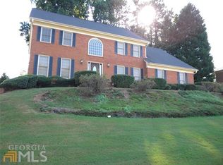 120 Amsterdam Dr, Lilburn, GA 30047