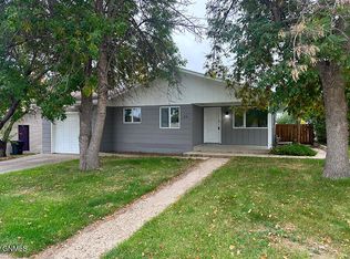 618 11th St E, Williston, ND 58801