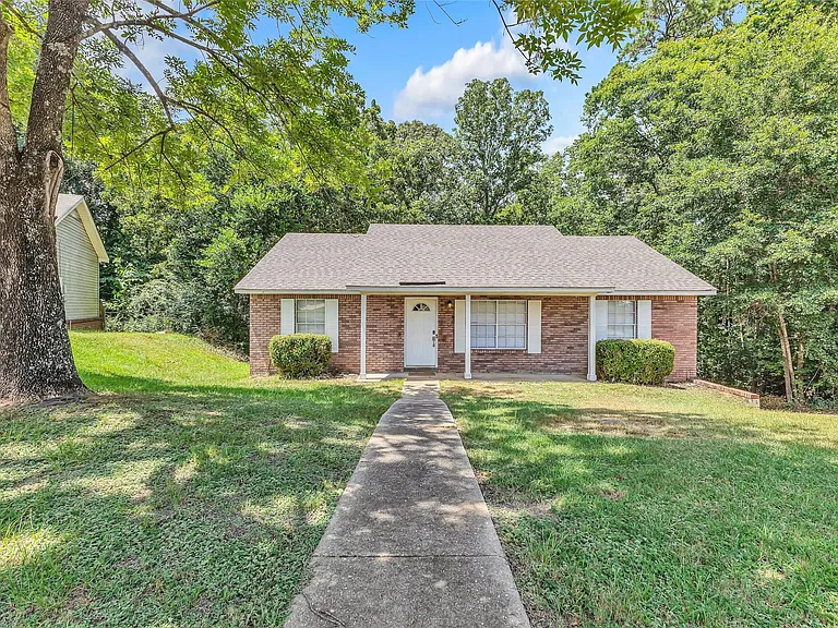 349 Cotton Blossom Rd — Photo 2