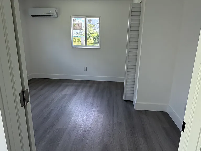 26500 SW 137th Ct — Photo 3