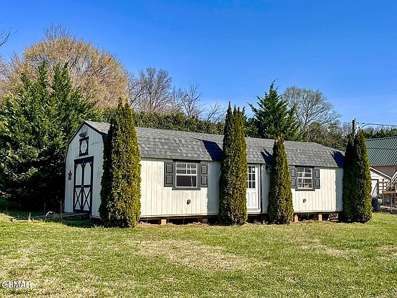 3rd image of 613 Ross Dr Lot 95