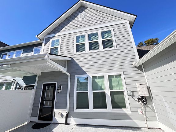 4th image of 2629 Blue Crane Cir #105