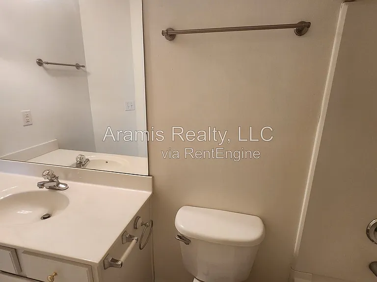 3241 Cranberry Ln — Photo 14