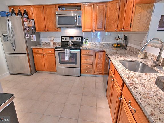 2nd image of 2220 Springwood Dr #108B