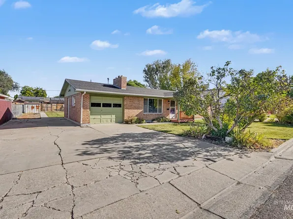 306 Palo Alto Dr, Caldwell, ID 83605