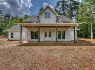 98 R Hicks Dr, Hiawassee, GA 30546