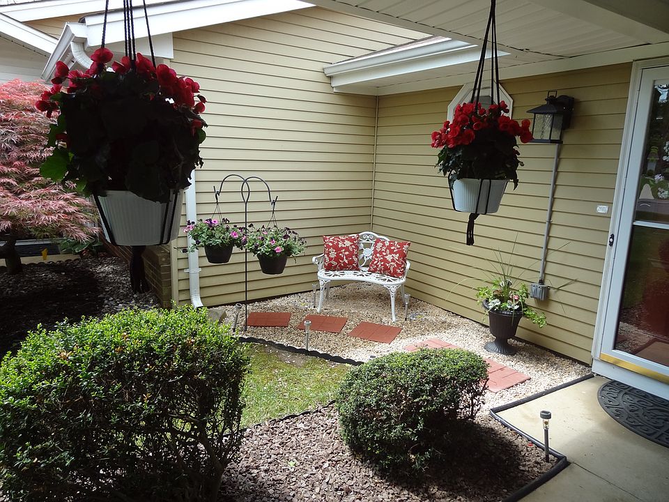 55+ HOUSE OR SALE
