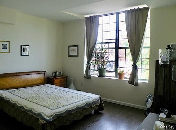 5th image of 44 Johnes St