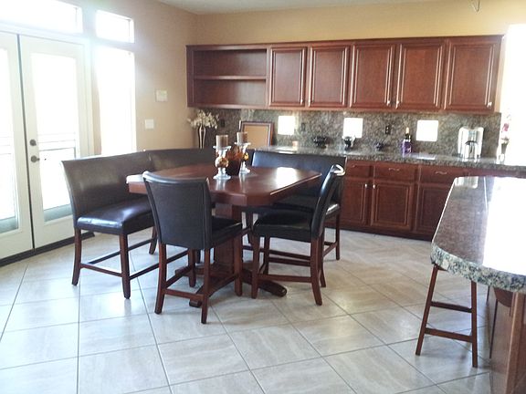 Large kitchen with nook