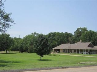 5213 Tevey Rd, Longview, TX 75605