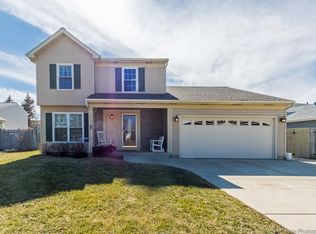 625 Cutter Ln, Elk Grove Village, IL 60007